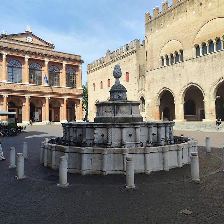 Appartamento In Piazza Cavour Centro Storico Rimini Buitenkant foto